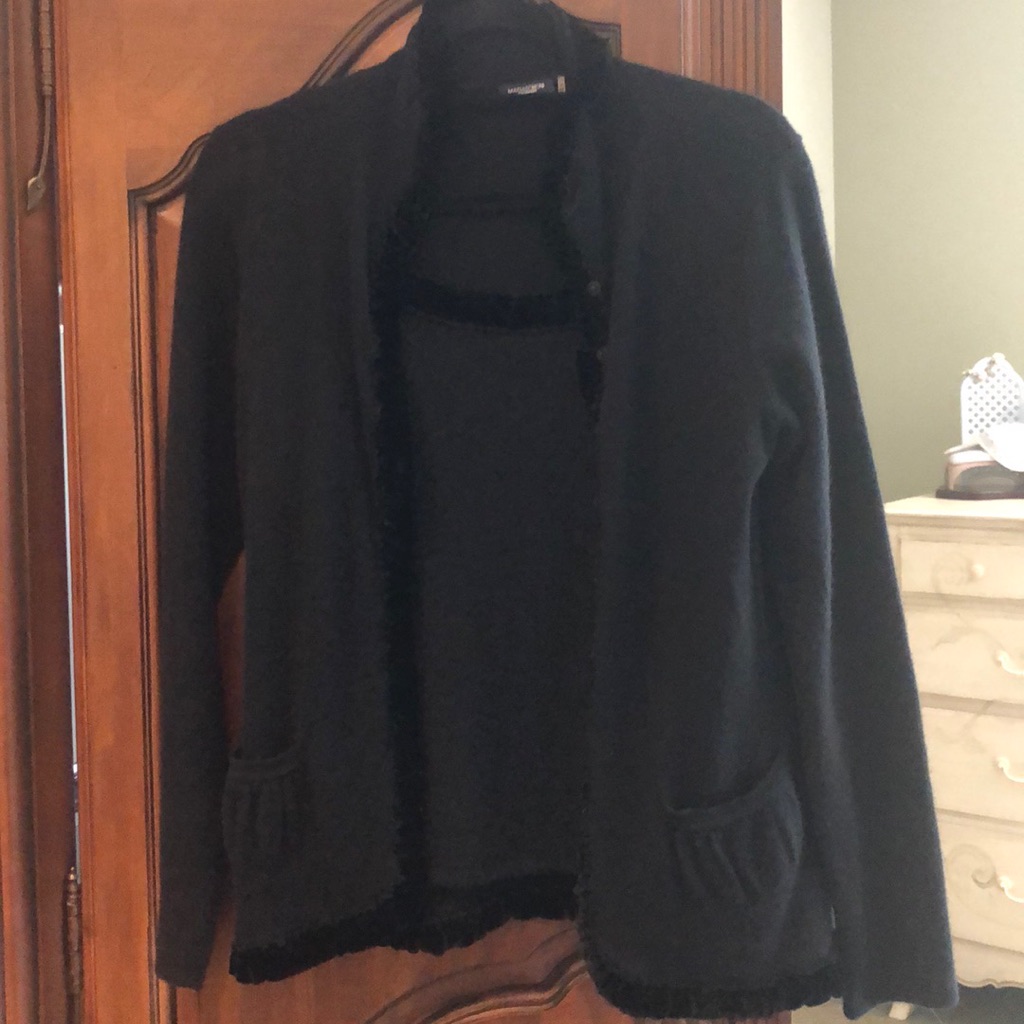 Magaschoni Cashmere Sweater Set